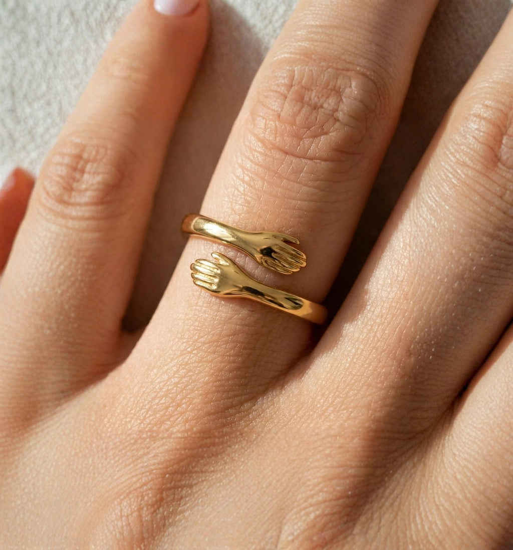 Adjustable Hug Ring
