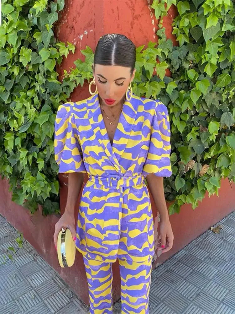 Dana | Complete modern and impressive ensemble