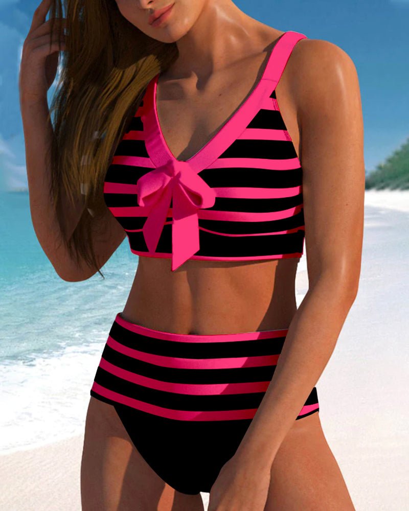 High-waisted bikinis with stripes