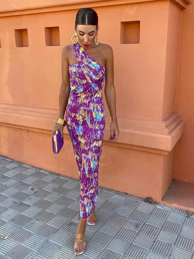 Irmgardi | Elegant dress with one shoulder