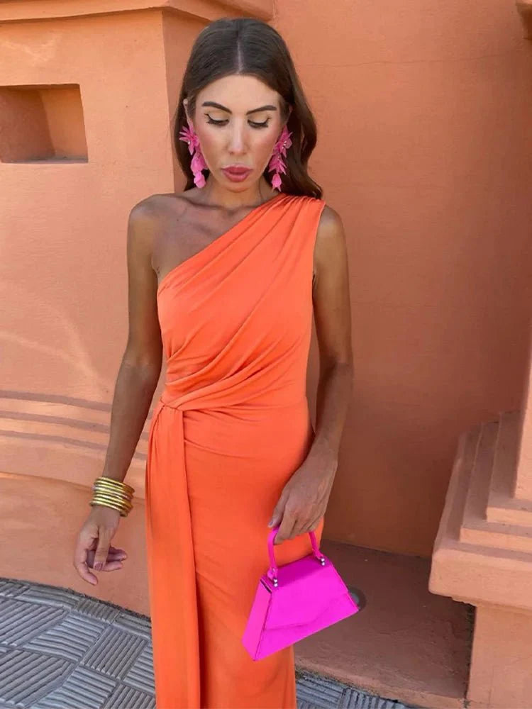 Lia | Elegant Knot Dress