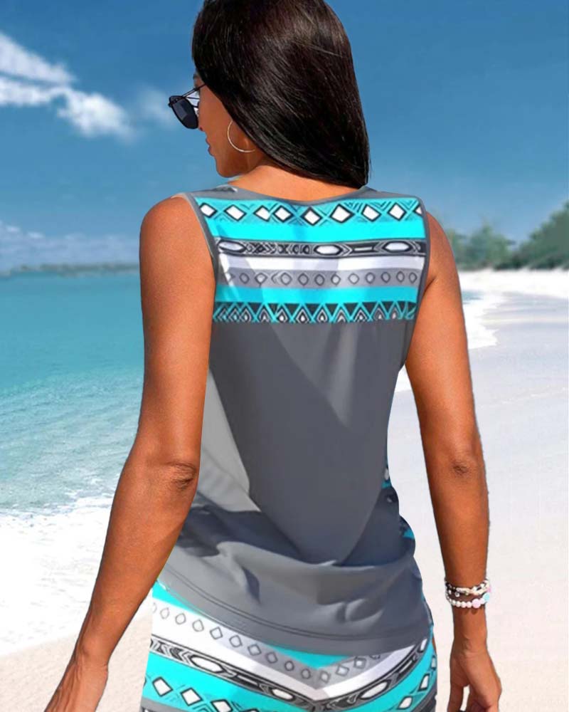 Tankini with geometric print and V-neck