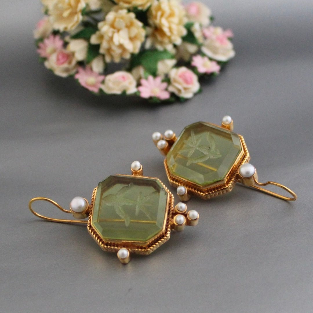 Vintage Green & Pearls Earrings